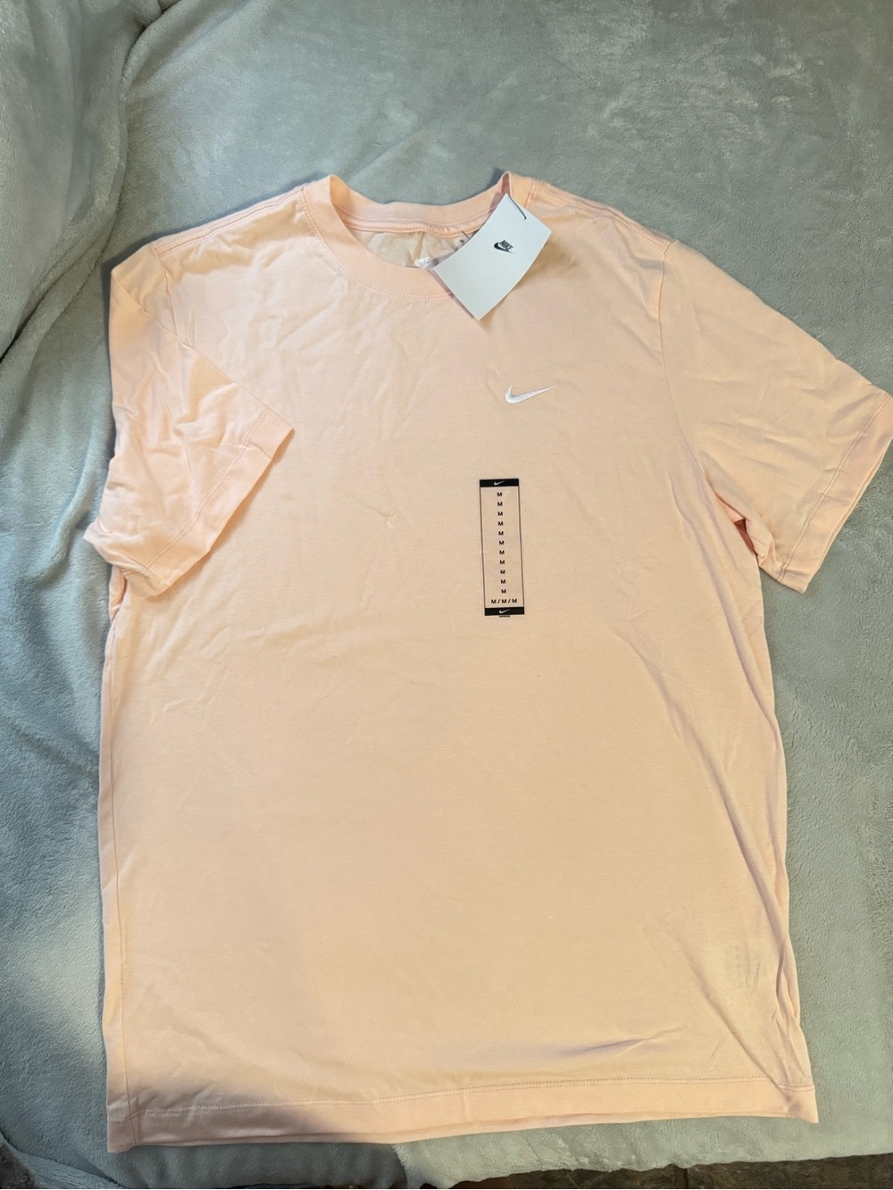 Nike Men’s Light Peach Short-Sleeve Tee with White Swoosh